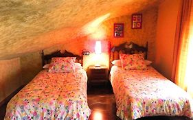 Casa Rural Cuevas del Sol